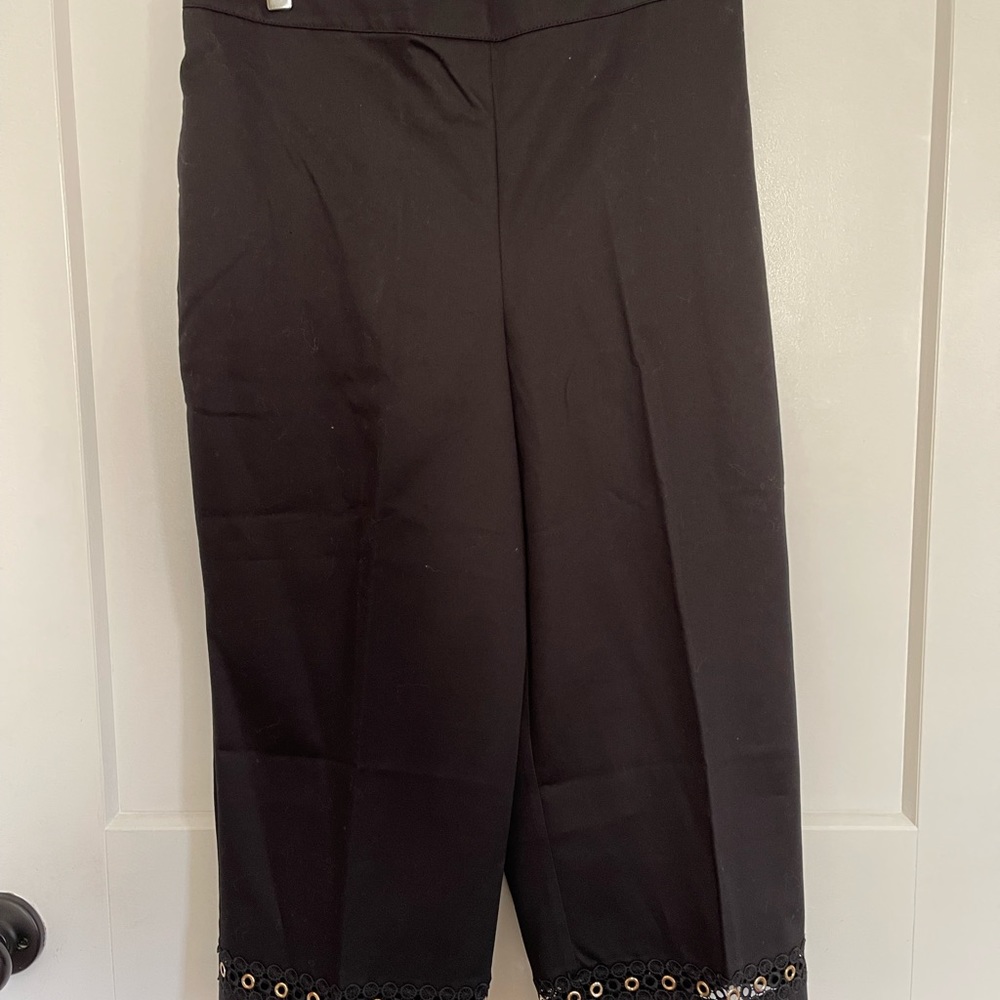 Alfred Dunner Capri’s